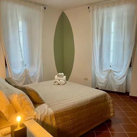 Happy House In Centro Storico * 古比奥